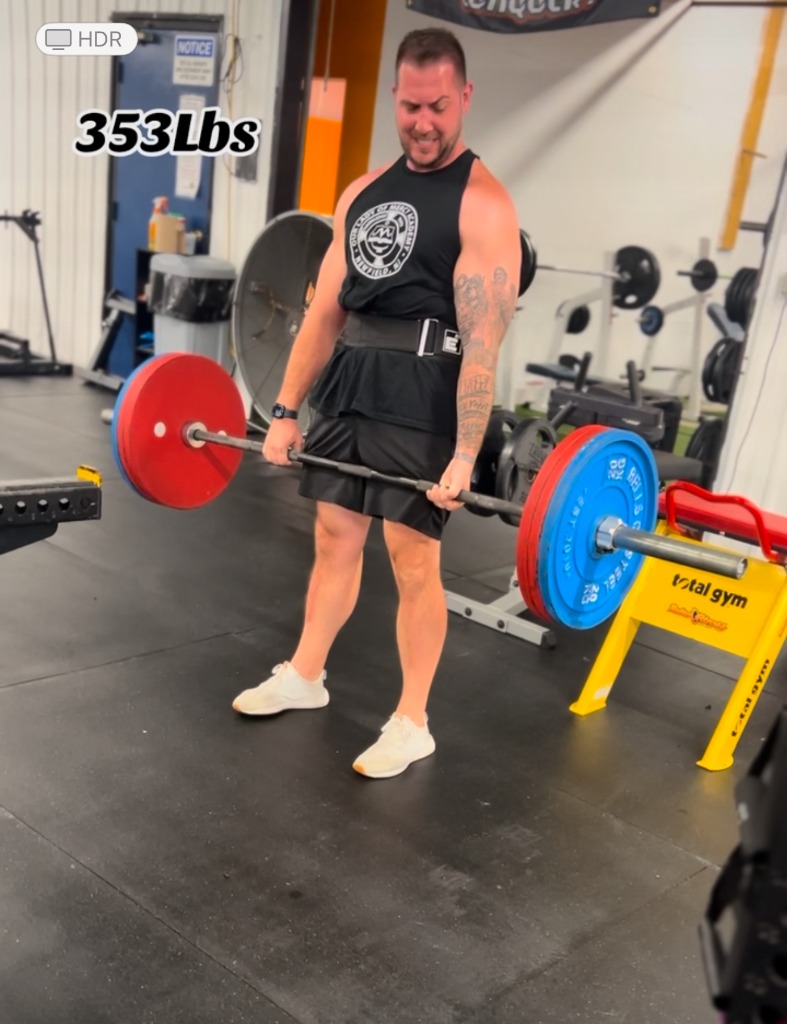 Heavy deadlift splits